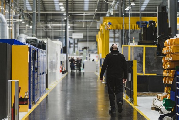 九州酷游ku官网航空英国工厂与波兰工厂再获空客认证